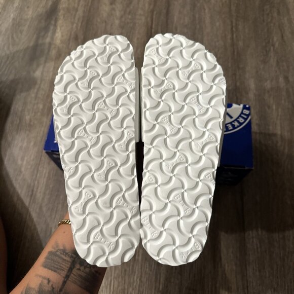 Birkenstock Madrid Big Buckle Sandal White Leather Wms EU 39 US 8-8.5 - Picture 5 of 5